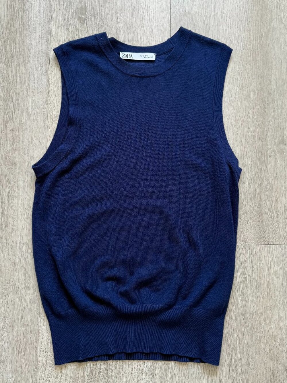 Zara Navy Sleeveless Knit Top, Size M